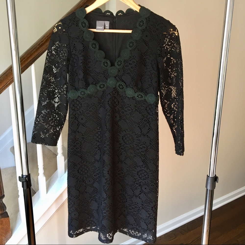 Muse Lace Black Dress Size 4